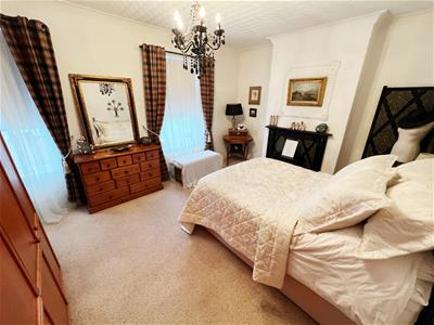 Picture 11